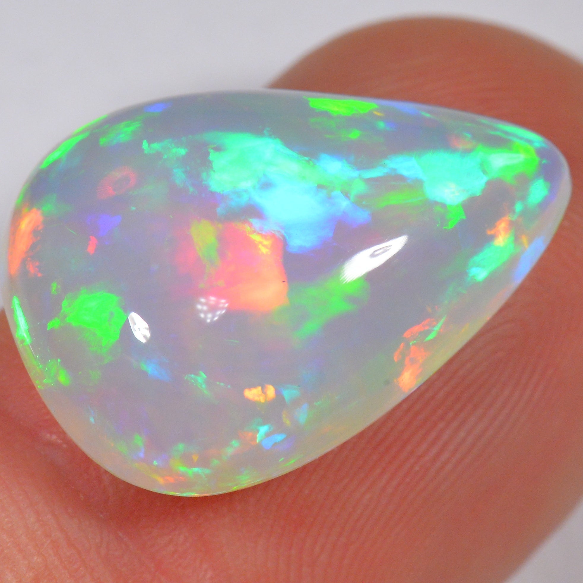 10.2 Karat - Äthiopischer Welo Opal - 3D - DeinOpal