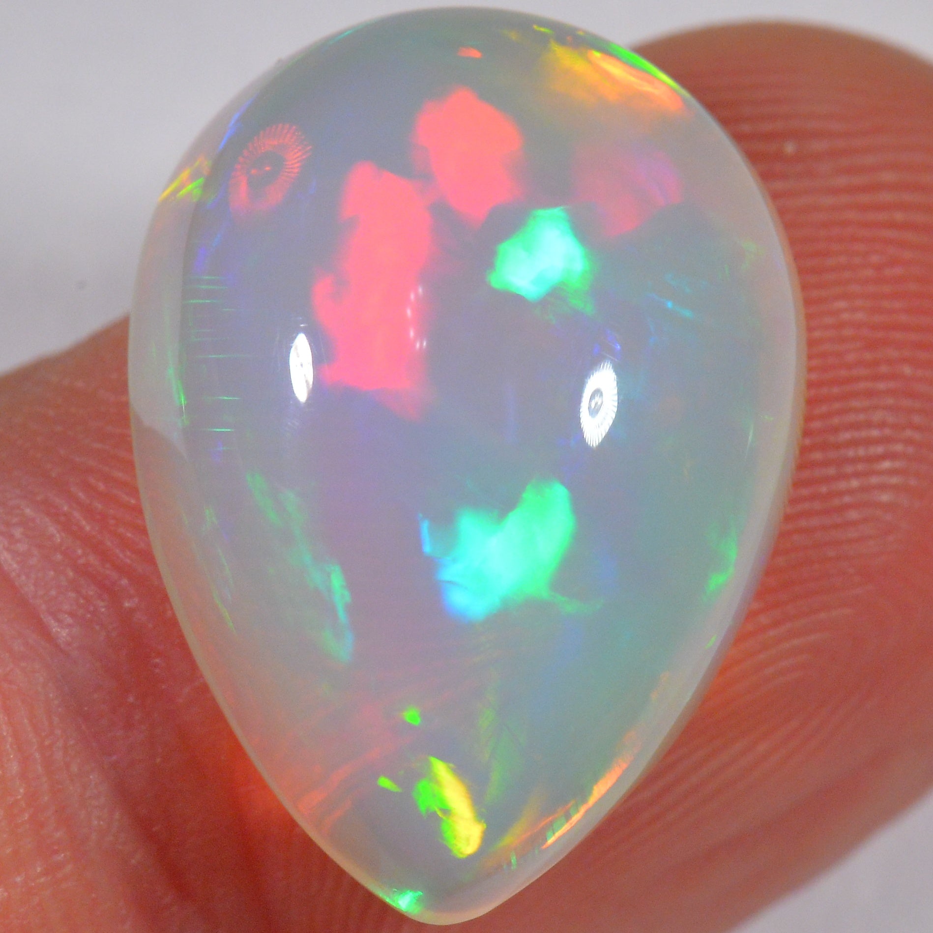 11 Karat - Heller Äthiopischer Welo Opal - DeinOpal