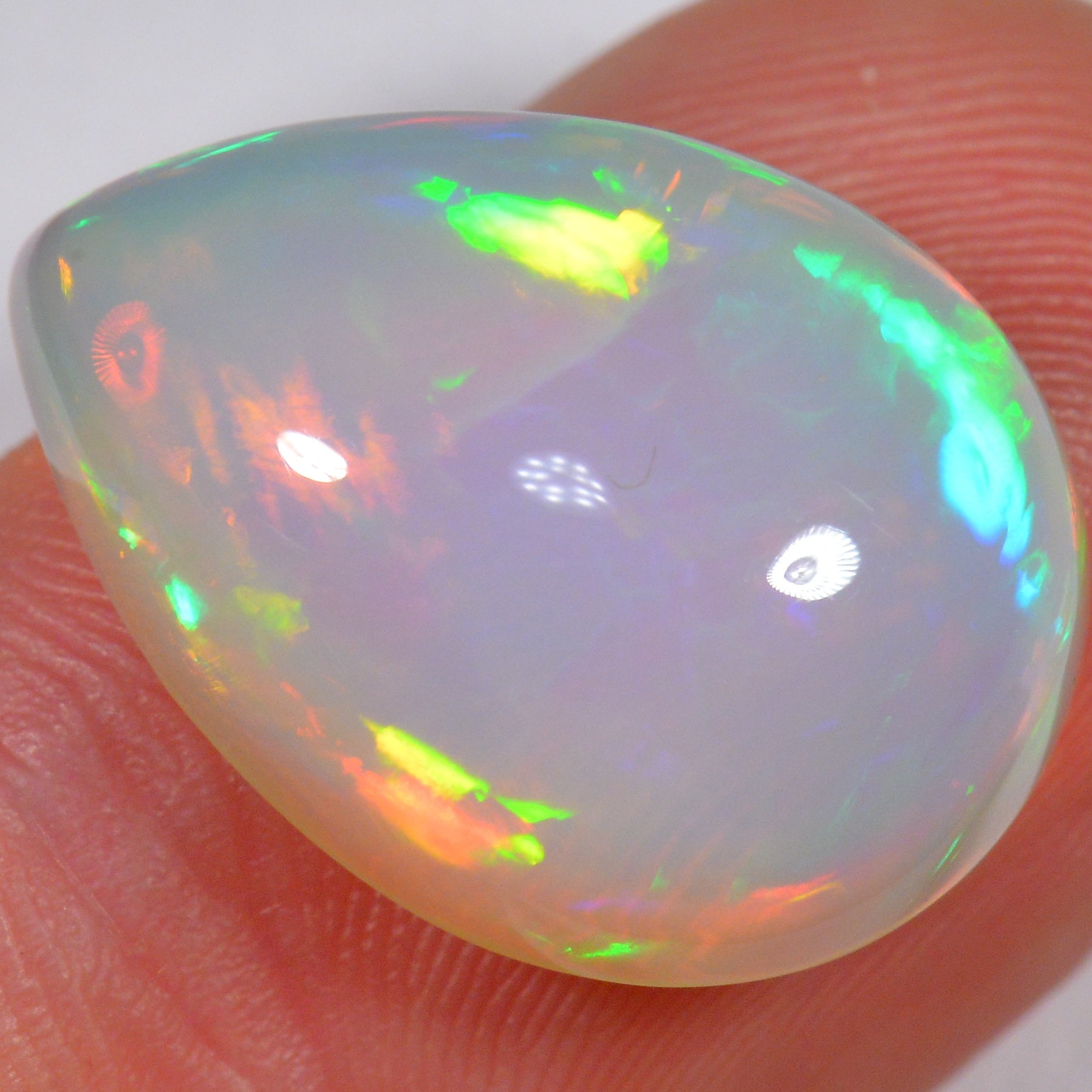 11 Karat - Heller Äthiopischer Welo Opal - DeinOpal