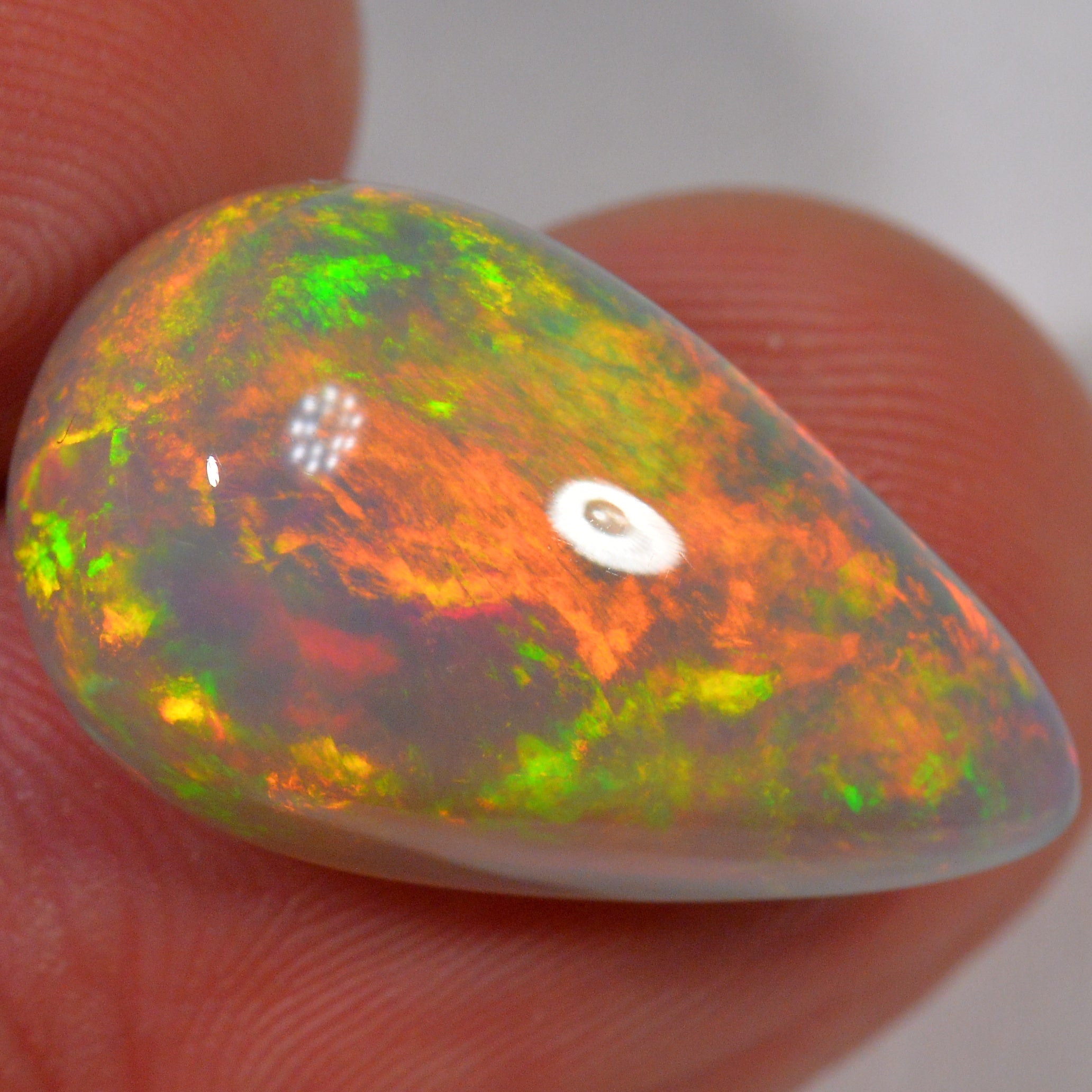 13.3 Karat - Gesättigter Äthiopischer Welo Opal - DeinOpal