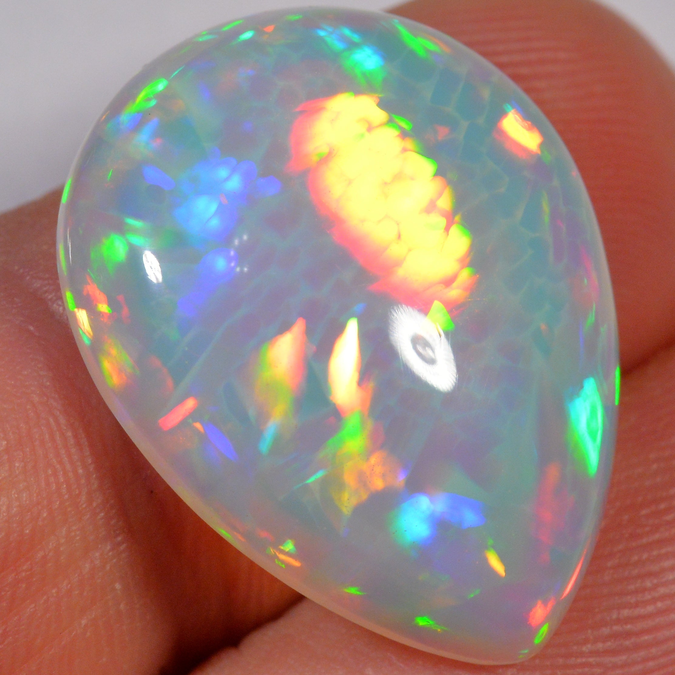14.8 Karat - Sehr schöner Äthiopischer Welo Opal mit Zellenmuster - DeinOpal