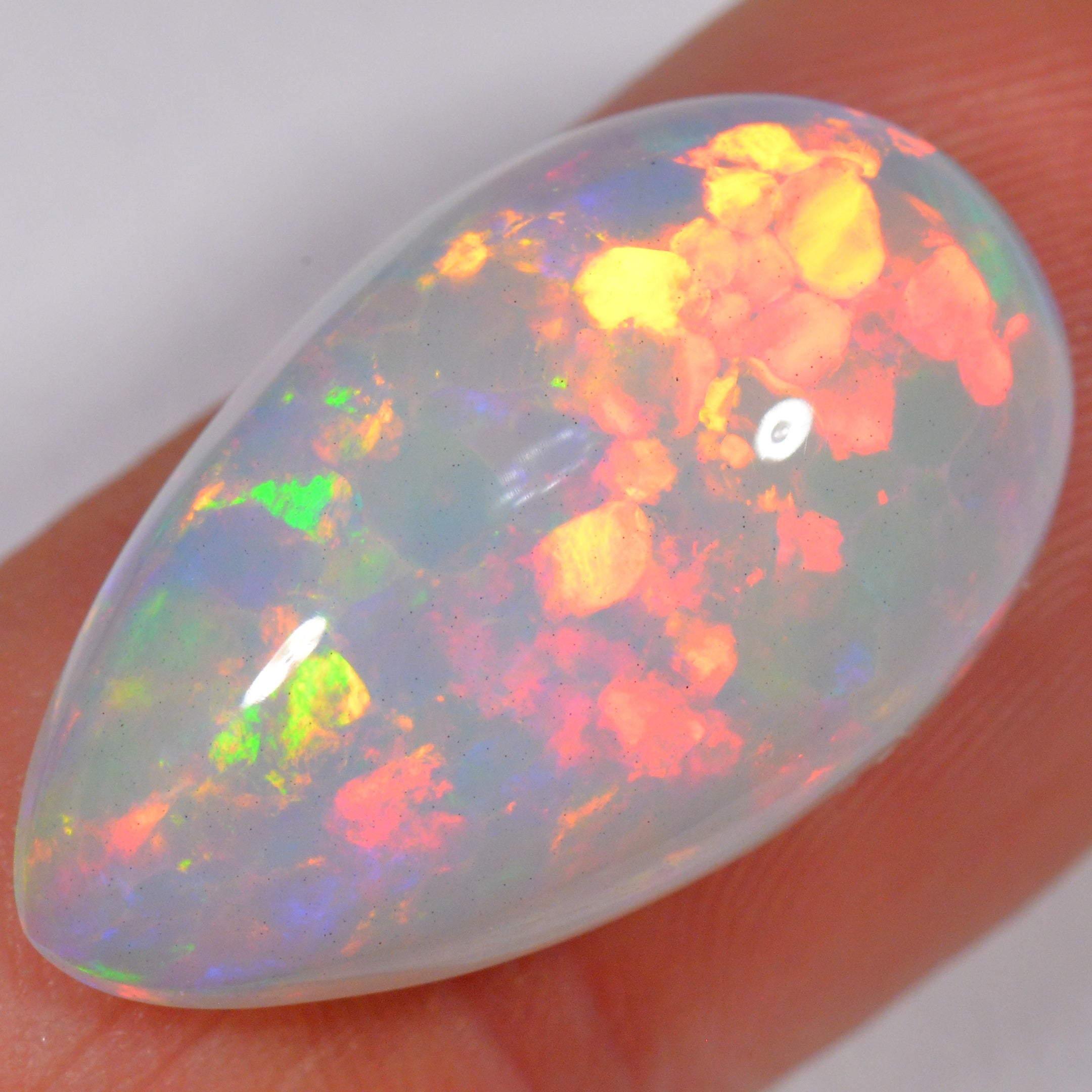 15.1 Karat - Äthiopischer Welo Opal mit leichtem Zellenmuster - DeinOpal