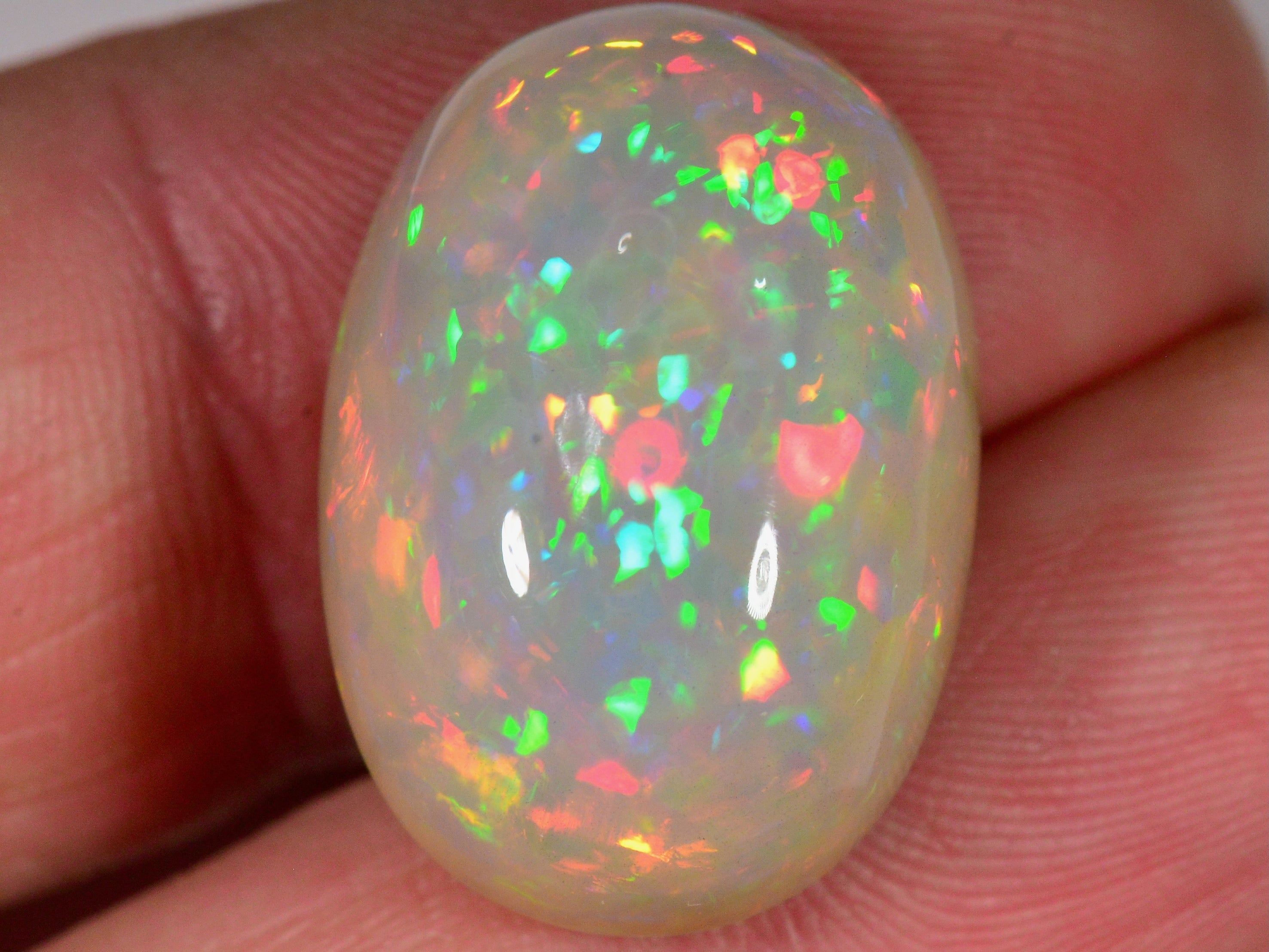 16 Karat - Brillianter gräulicher Äthiopischer Welo Opal - DeinOpal