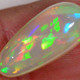 4.4 Karat - Tropfenförmiger Äthiopischer Welo Opal mit Streifenmuster - DeinOpal