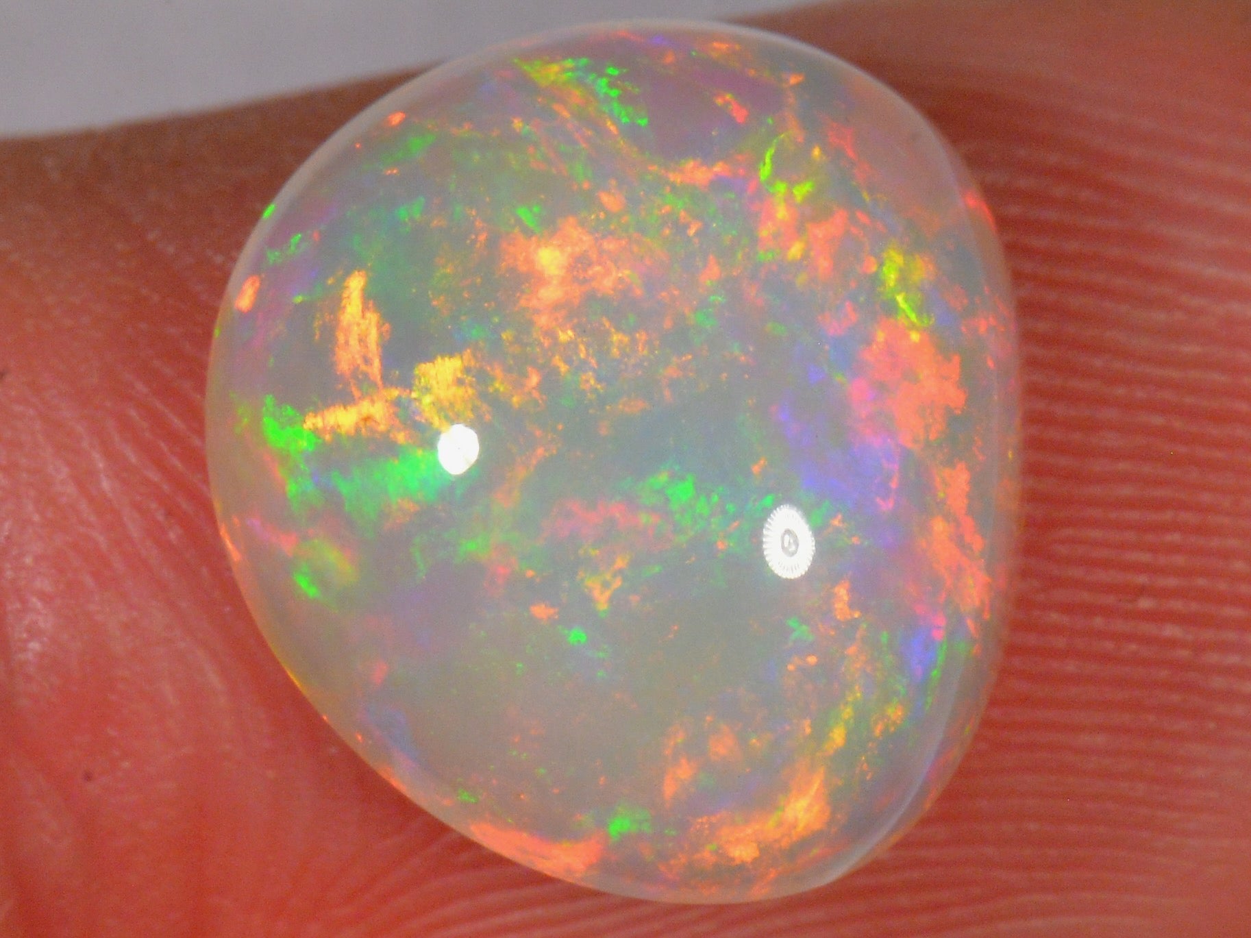 4.6 Karat - Farbintensiver Äthiopischer Welo Opal - DeinOpal