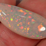 5.6 Karat - Hellgrauer Äthiopischer Welo Opal mit Pinfire und Streifen - DeinOpal
