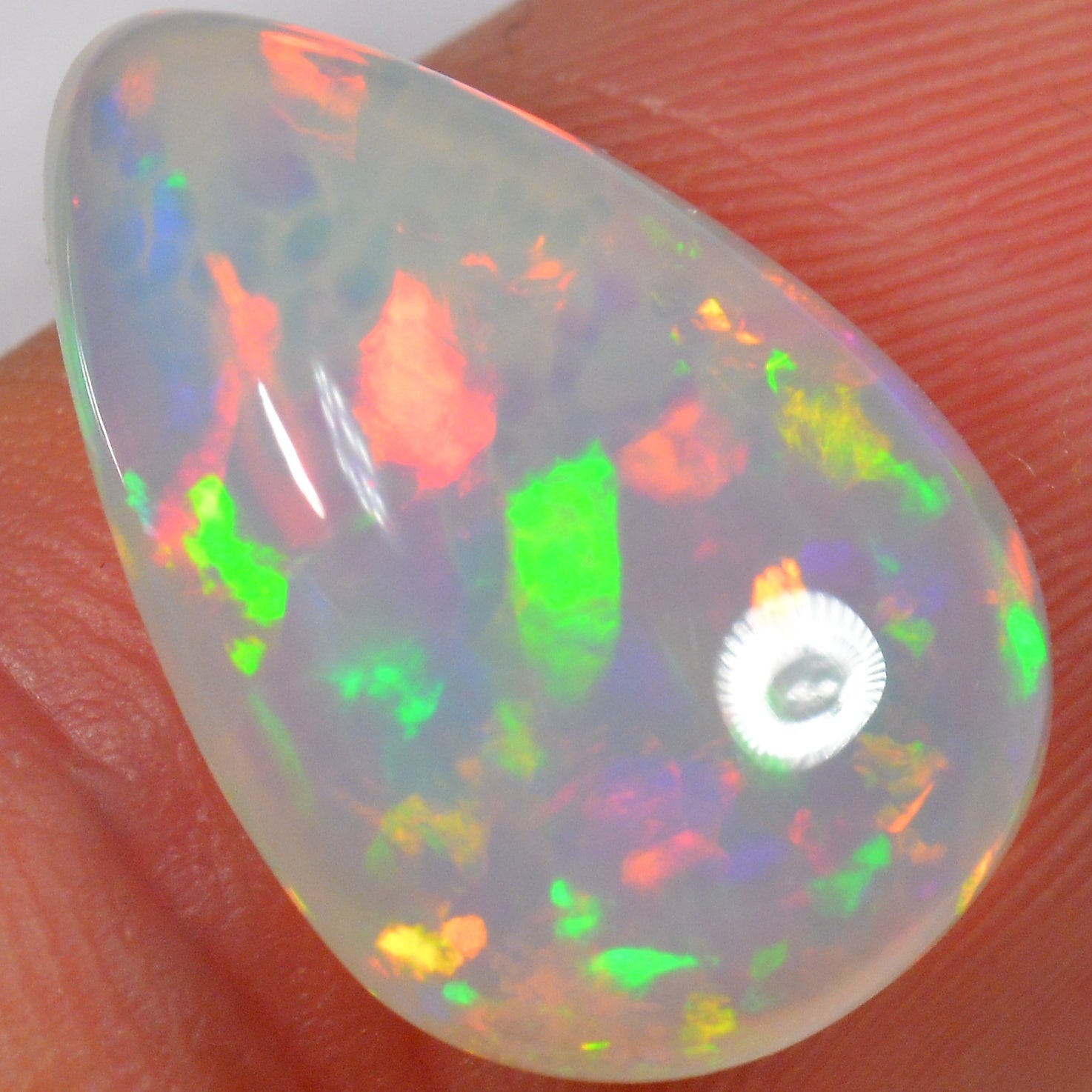 5.8 Karat - Schöner Tropfenförmiger Äthiopischer Welo Opal - DeinOpal