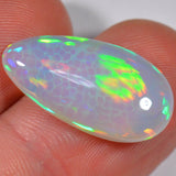 8.1 Karat - Tropfenförmiger Äthiopischer Welo Opal - DeinOpal