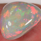 8.6 Karat - Natürlich Dunkler Dreieckiger Äthiopischer Welo Opal - DeinOpal