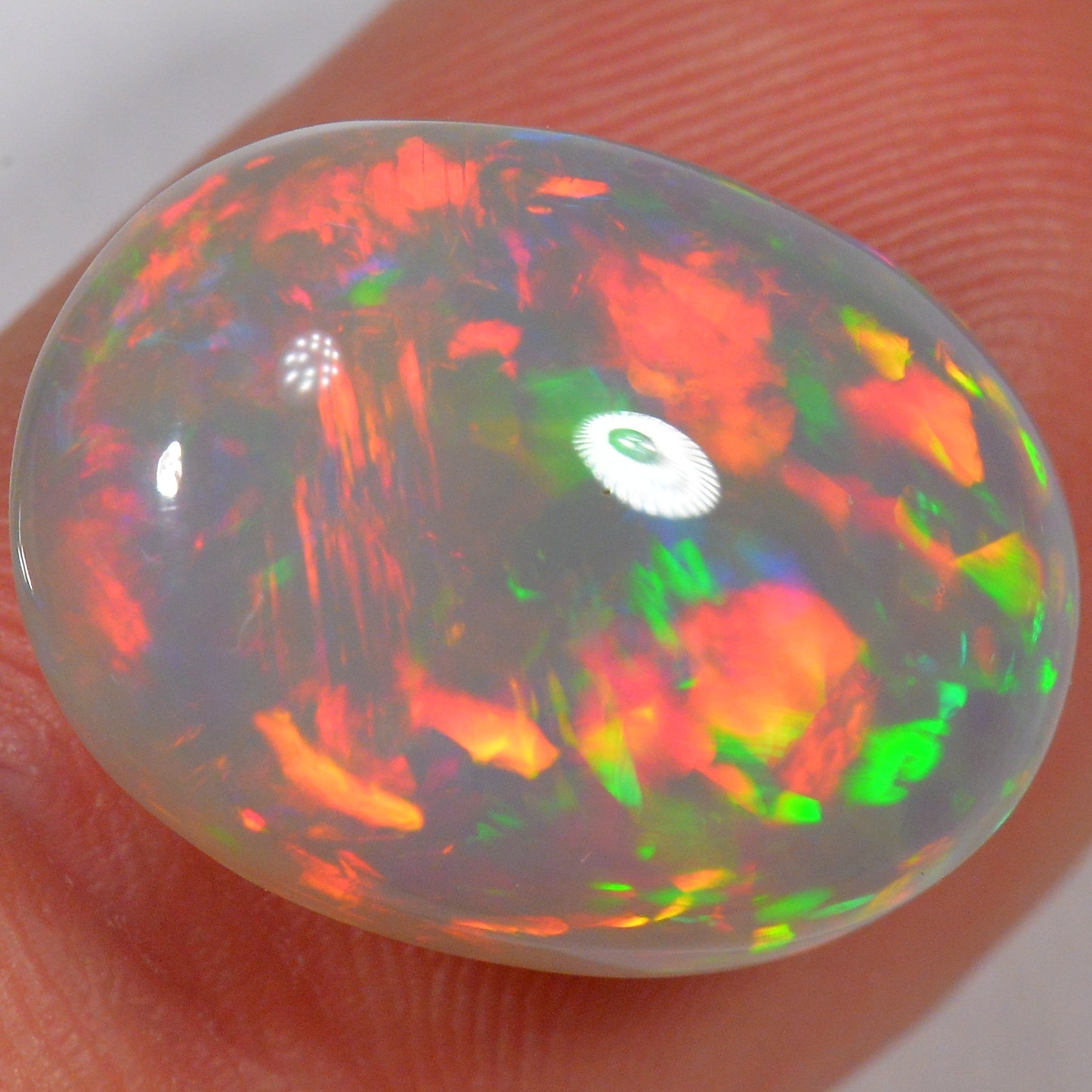 9.3 Karat - Ovaler Äthiopischer Welo Opal - DeinOpal