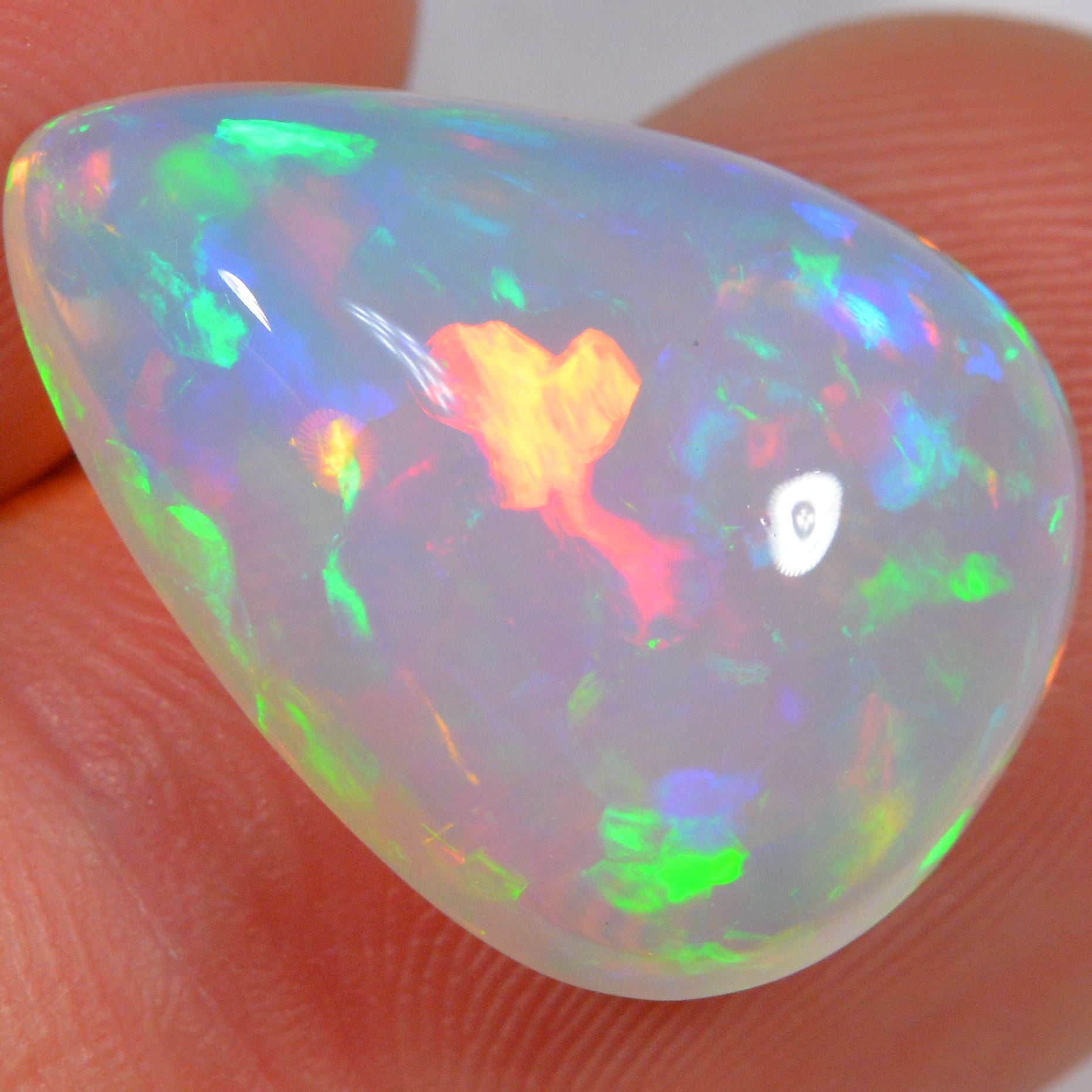 10.2 Karat - Äthiopischer Welo Opal - 3D - DeinOpal