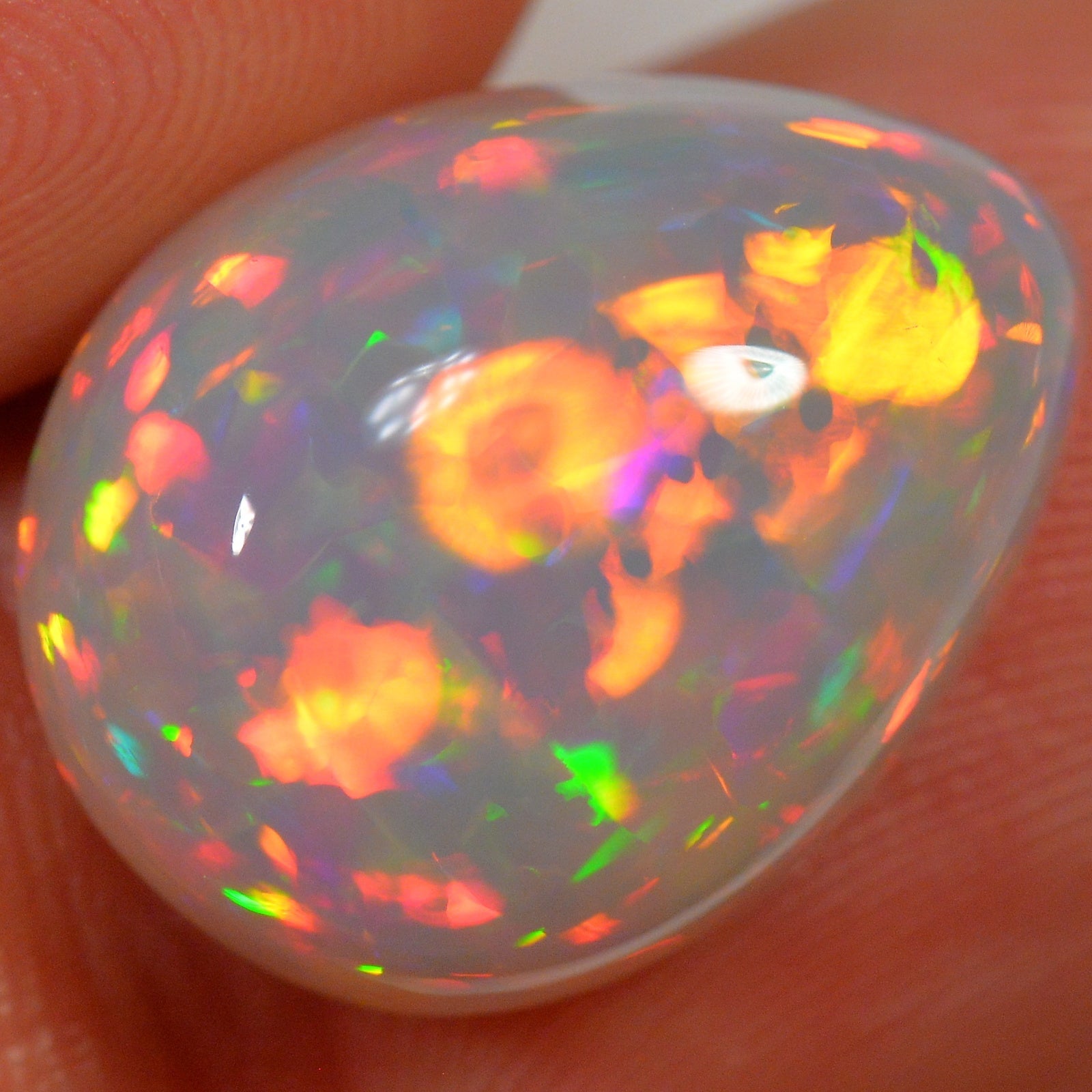 10.6 Carat - Brilliant Saturated Ethiopian Welo Opal — natural untreated Ethiopian Welo opal