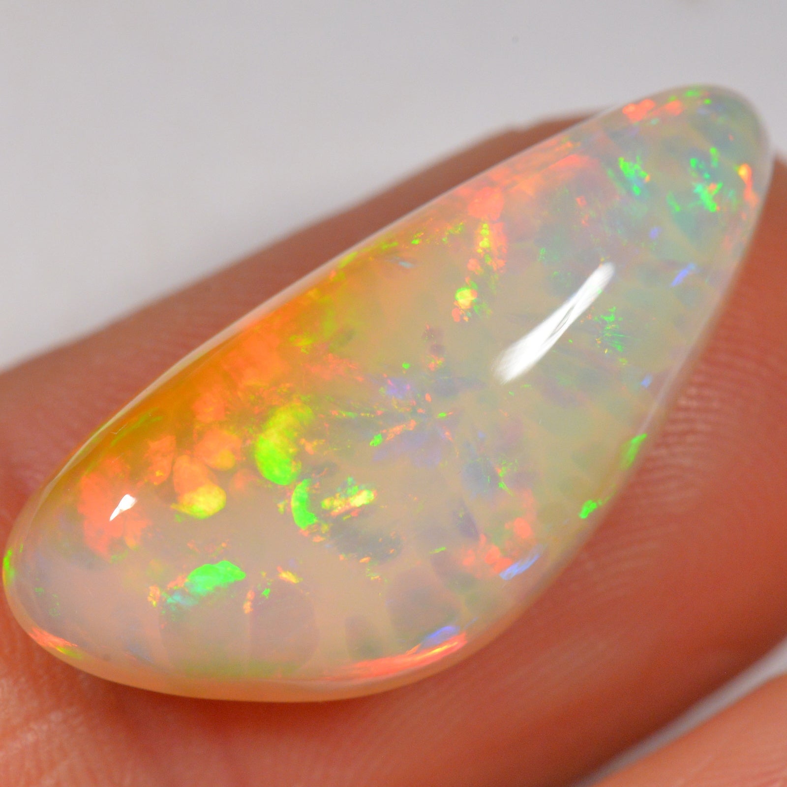 12 Carat - Stunning Cells - Ethiopian Welo Opal — natural untreated Ethiopian Welo opal