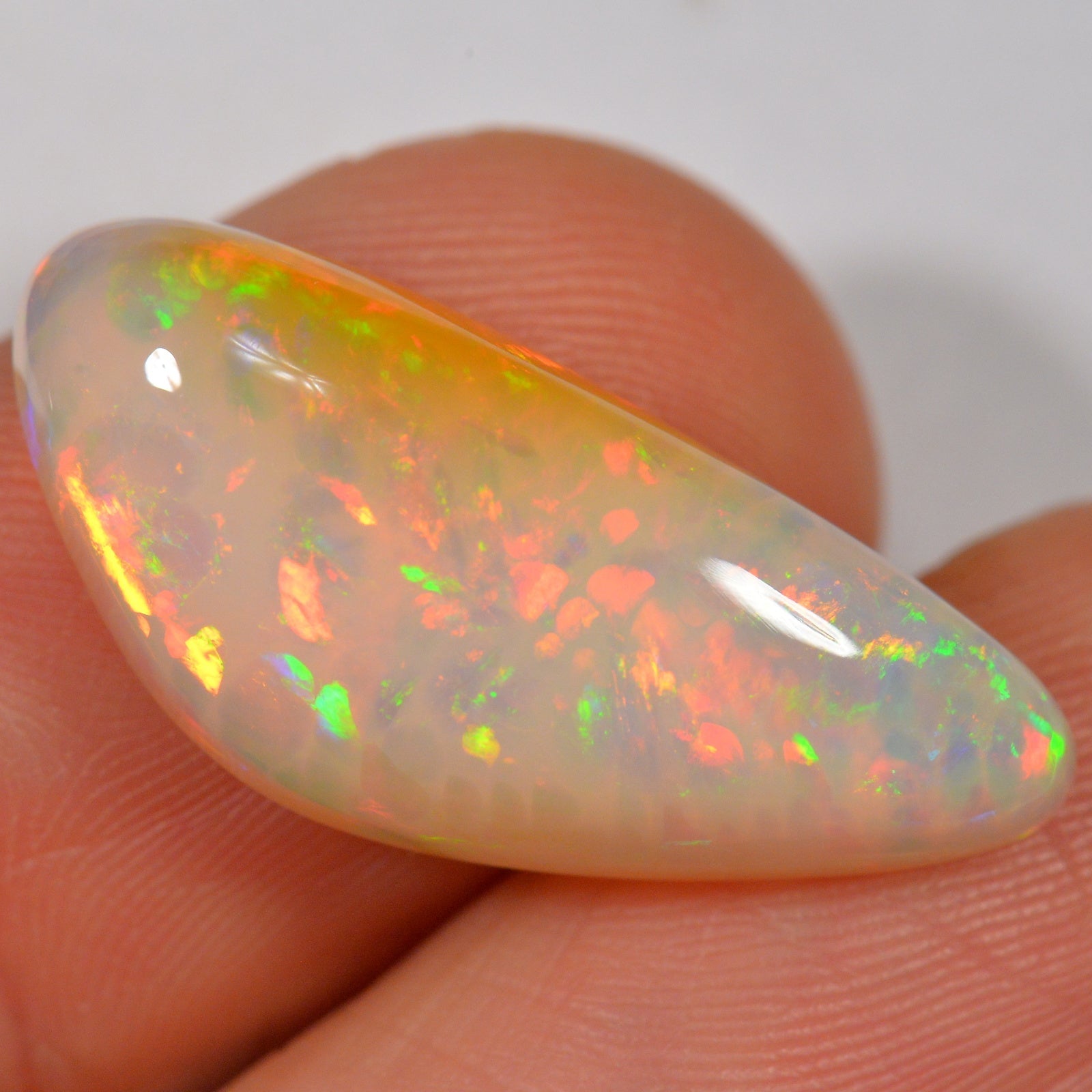 12 Carat - Stunning Cells - Ethiopian Welo Opal — natural untreated Ethiopian Welo opal