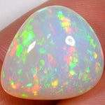 15.5 Carat - Stunning Ethiopian Welo Opal — natural untreated Ethiopian Welo opal