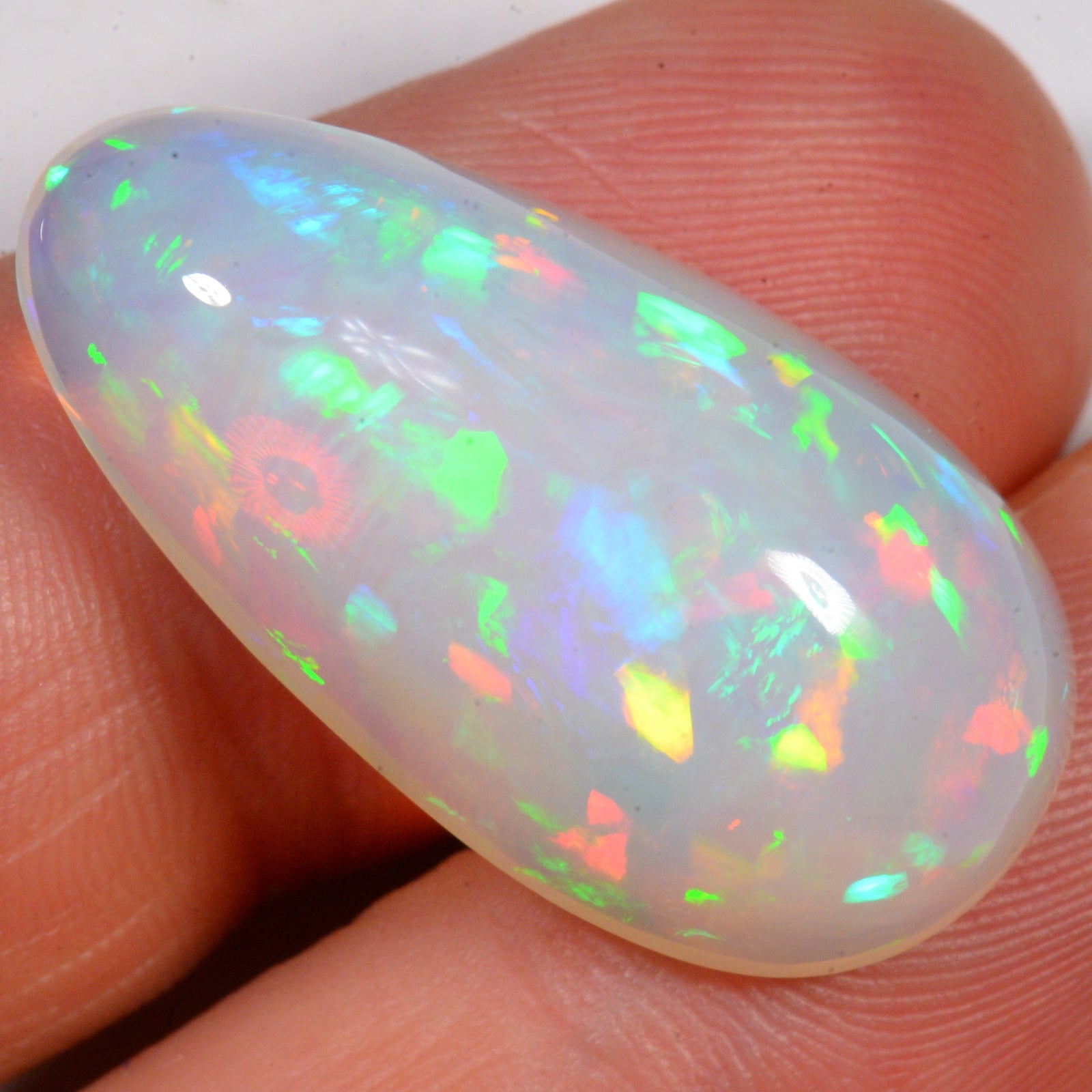 21.9 Carat - Brilliant Confetti Pattern Ethiopian Welo Opal — natural untreated Ethiopian Welo opal