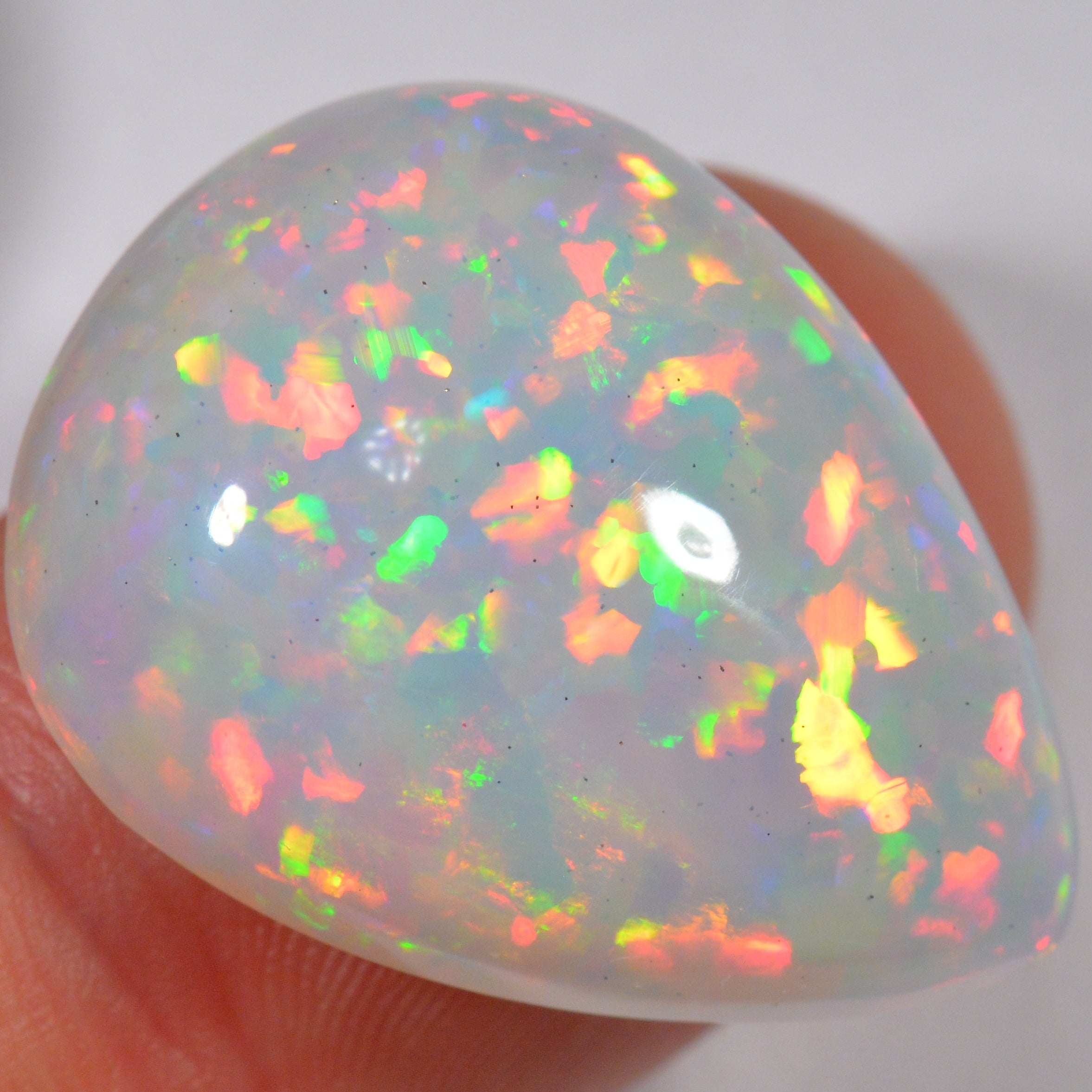 22.4 Karat - Äthiopischer Welo Opal mit Chaff Muster - DeinOpal