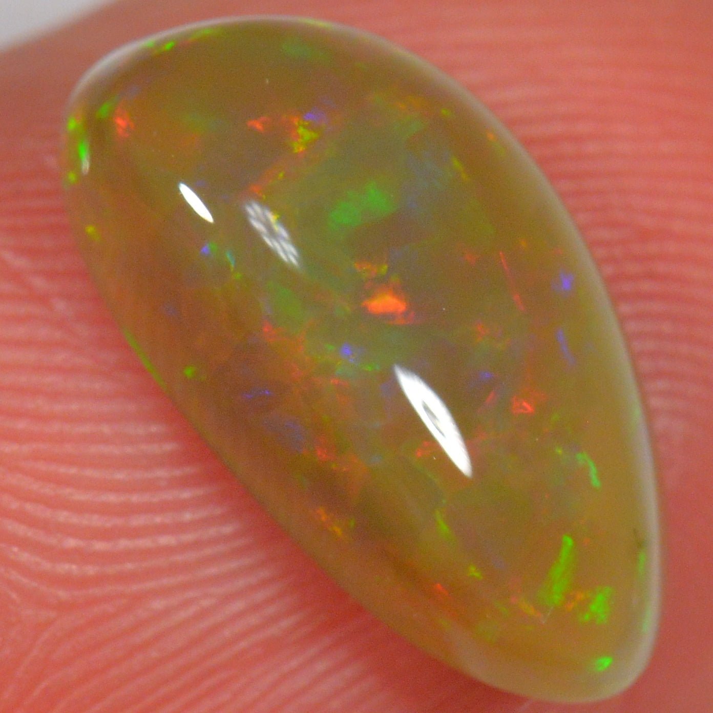 2.4 Karat - Äthiopischer Welo Opal - DeinOpal