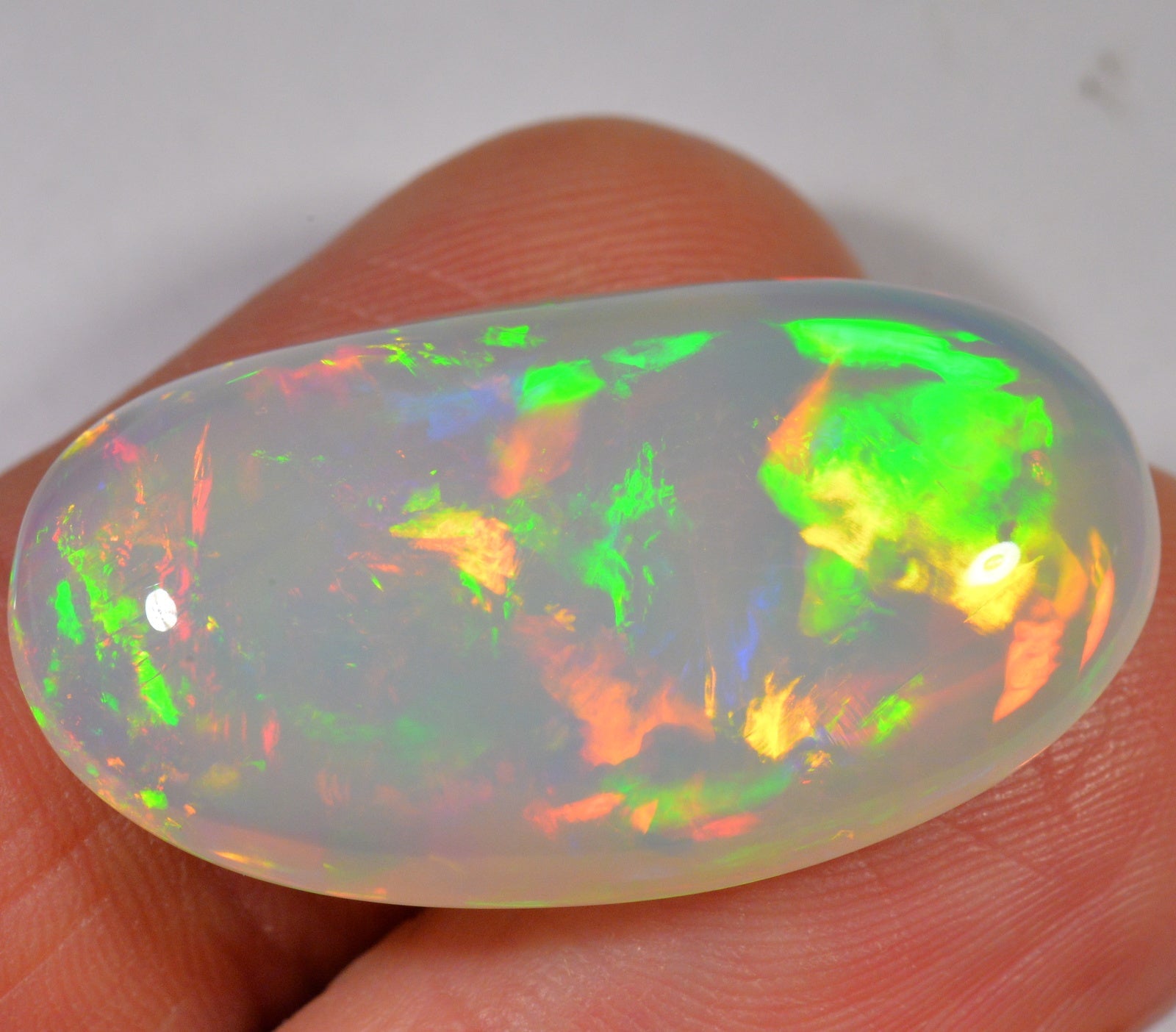 24.3 Karat - Äthiopischer Welo Opal - DeinOpal