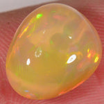 3 Karat - Intensiver hellbrauner Äthiopischer Welo Opal - DeinOpal