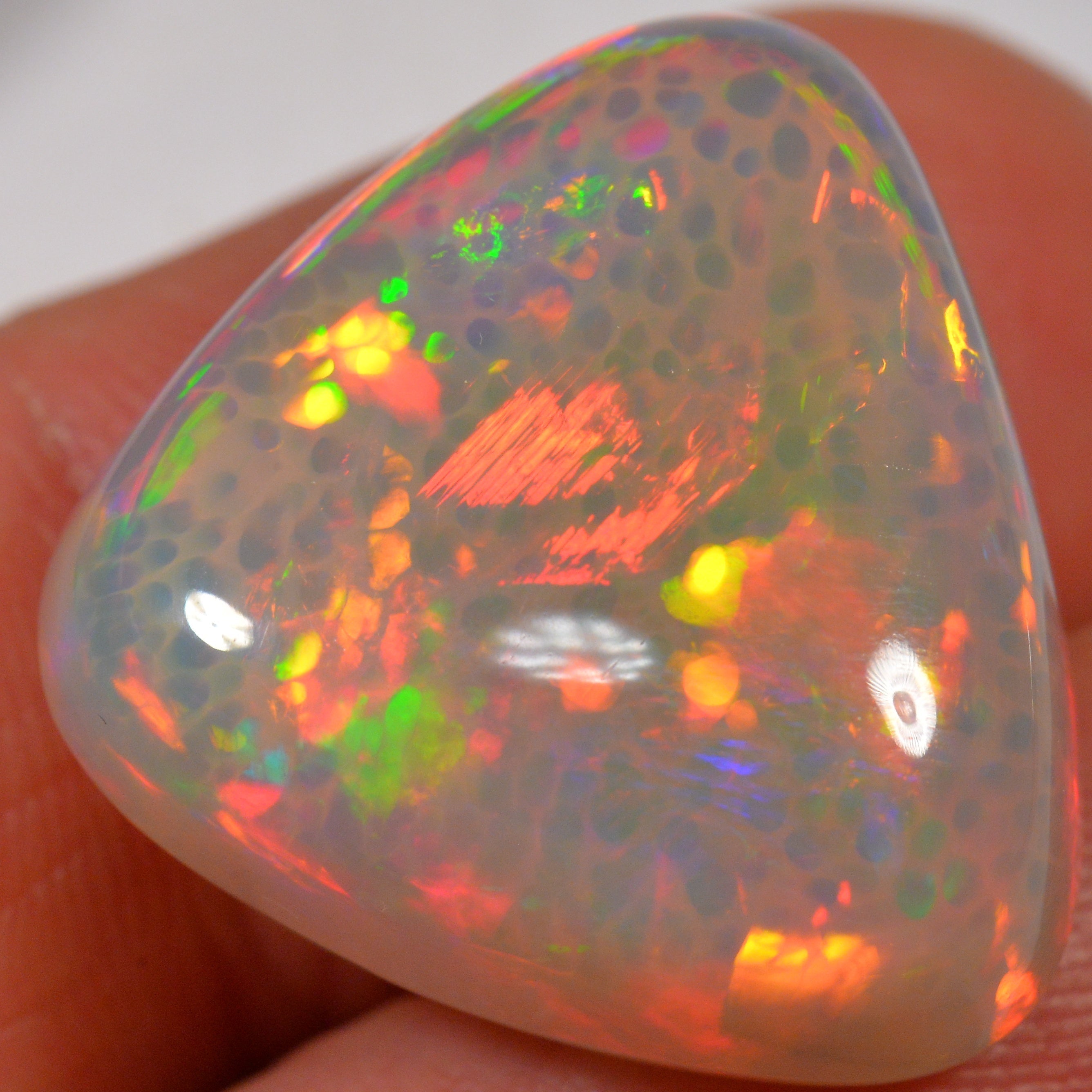 30.4 Karat - Äthiopischer Welo Opal - DeinOpal