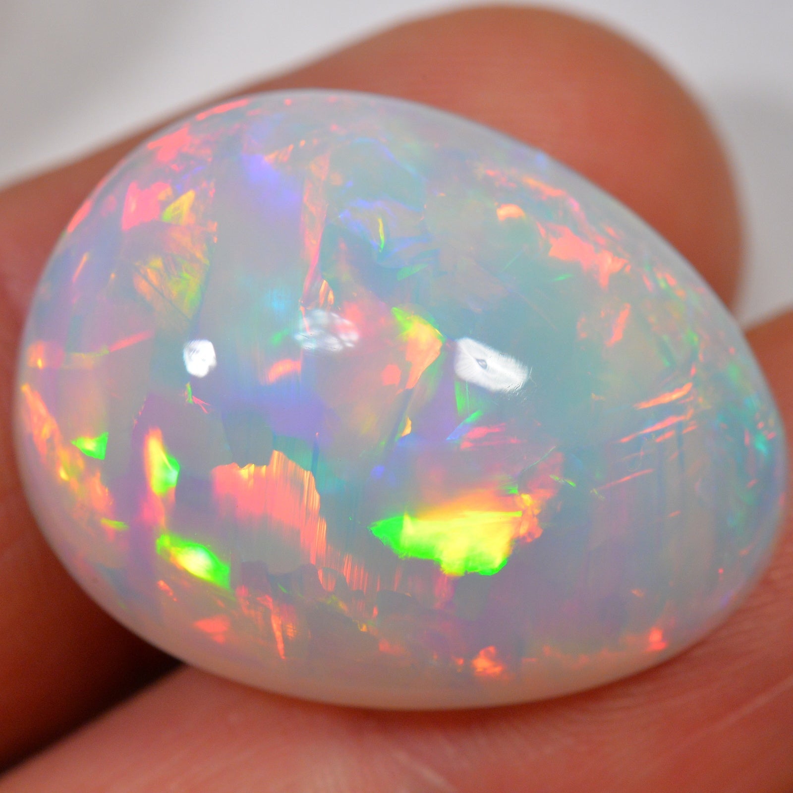 35 Karat - Äthiopischer Welo Opal - DeinOpal