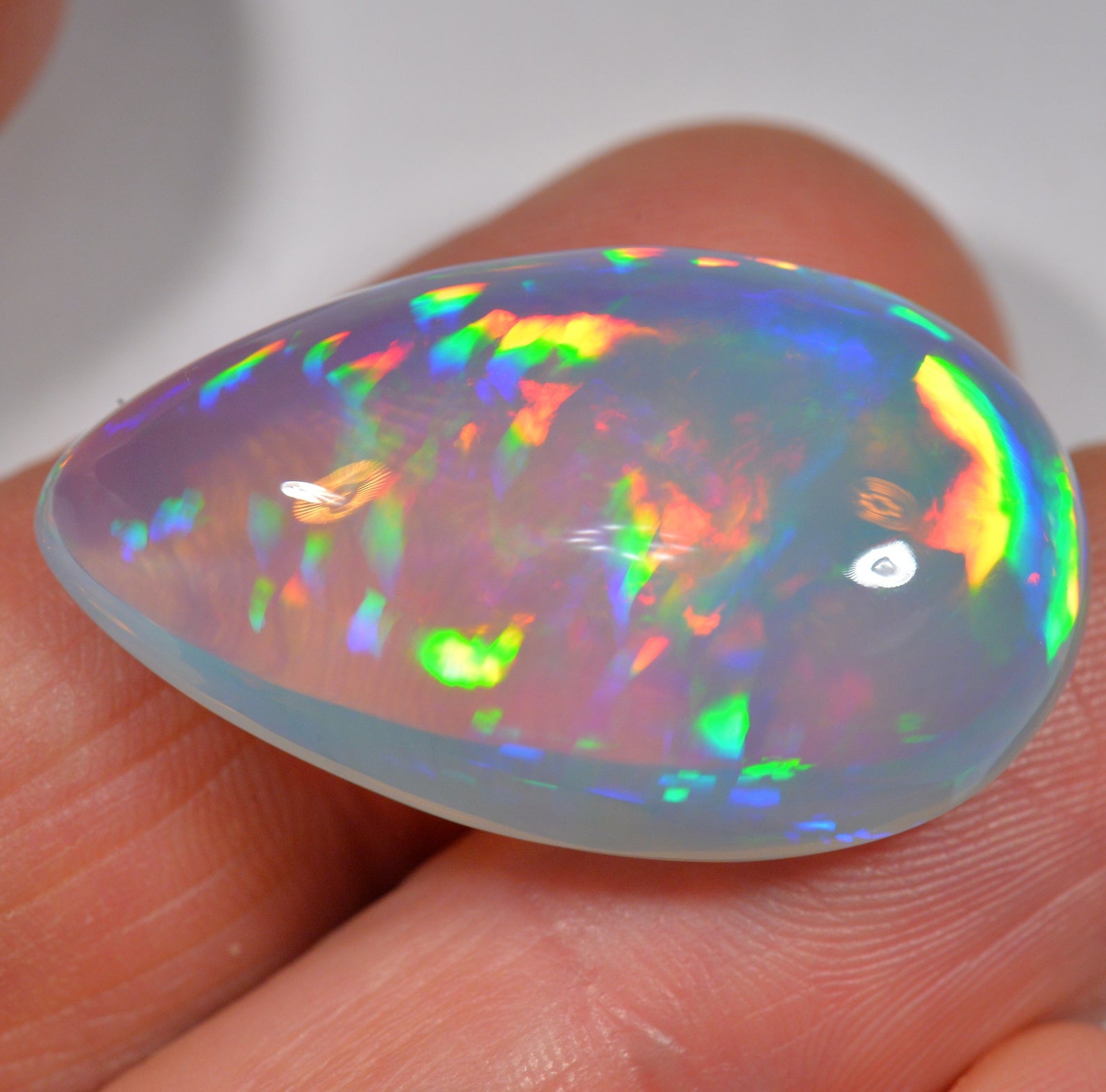 37.1 Karat - Äthiopischer Welo Opal - DeinOpal