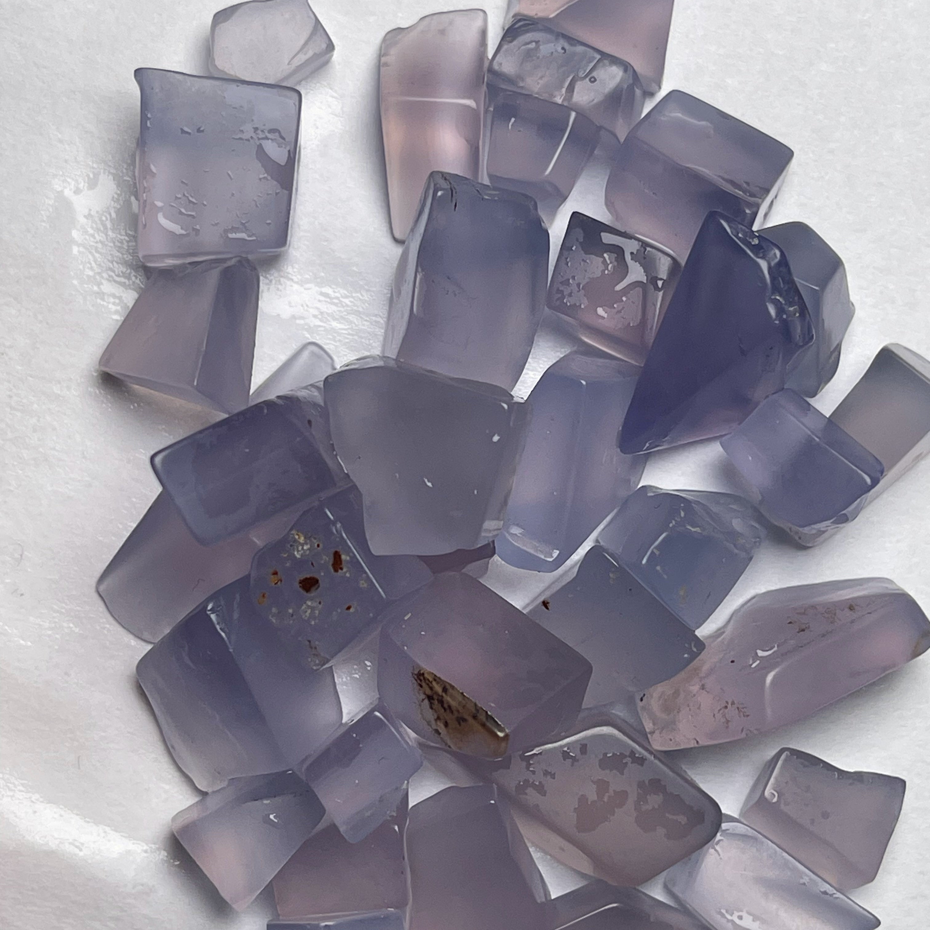 42 Gramm - Parcel mit kleinen blauen rohen Chalzedon aus Äthiopien - 34 Stück - DeinOpal