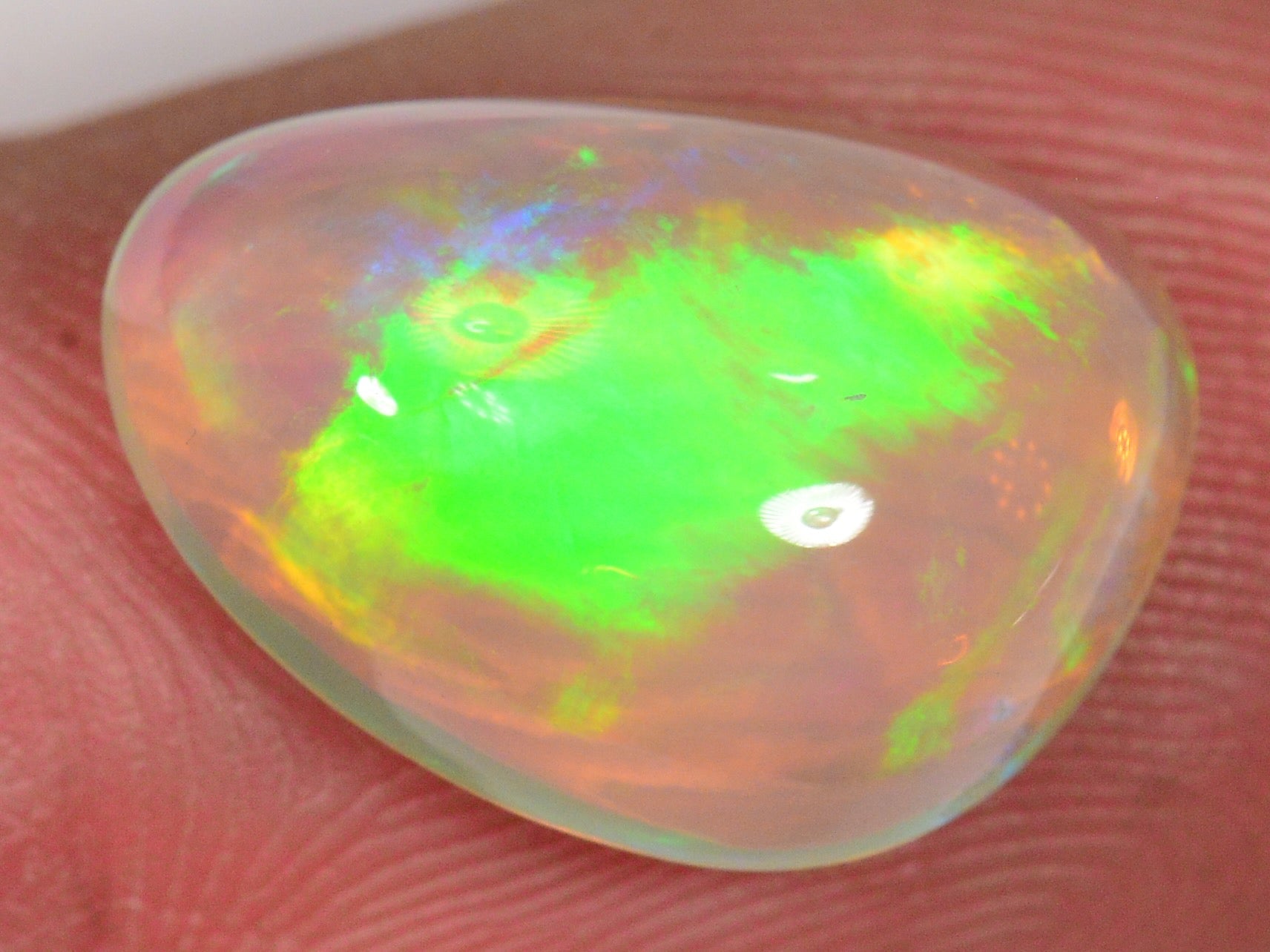 4.7 Karat - Transparenter Äthiopischer Welo Opal - DeinOpal