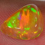 1.8 carat - Golden Ethiopian Welo Opal with intense color play 