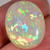 19.2 carat - oval cut Ethiopian Welo opal with a beautiful pattern 