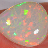 8.2 carats - Beautiful Ethiopian Welo Opal honeycomb pattern