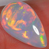 3.2 carats - Very beautiful teardrop-shaped Ethiopian Welo Opal 