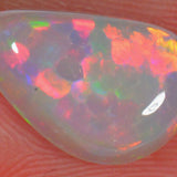 2.8 carats - Ethiopian Welo Opal with honeycomb pattern