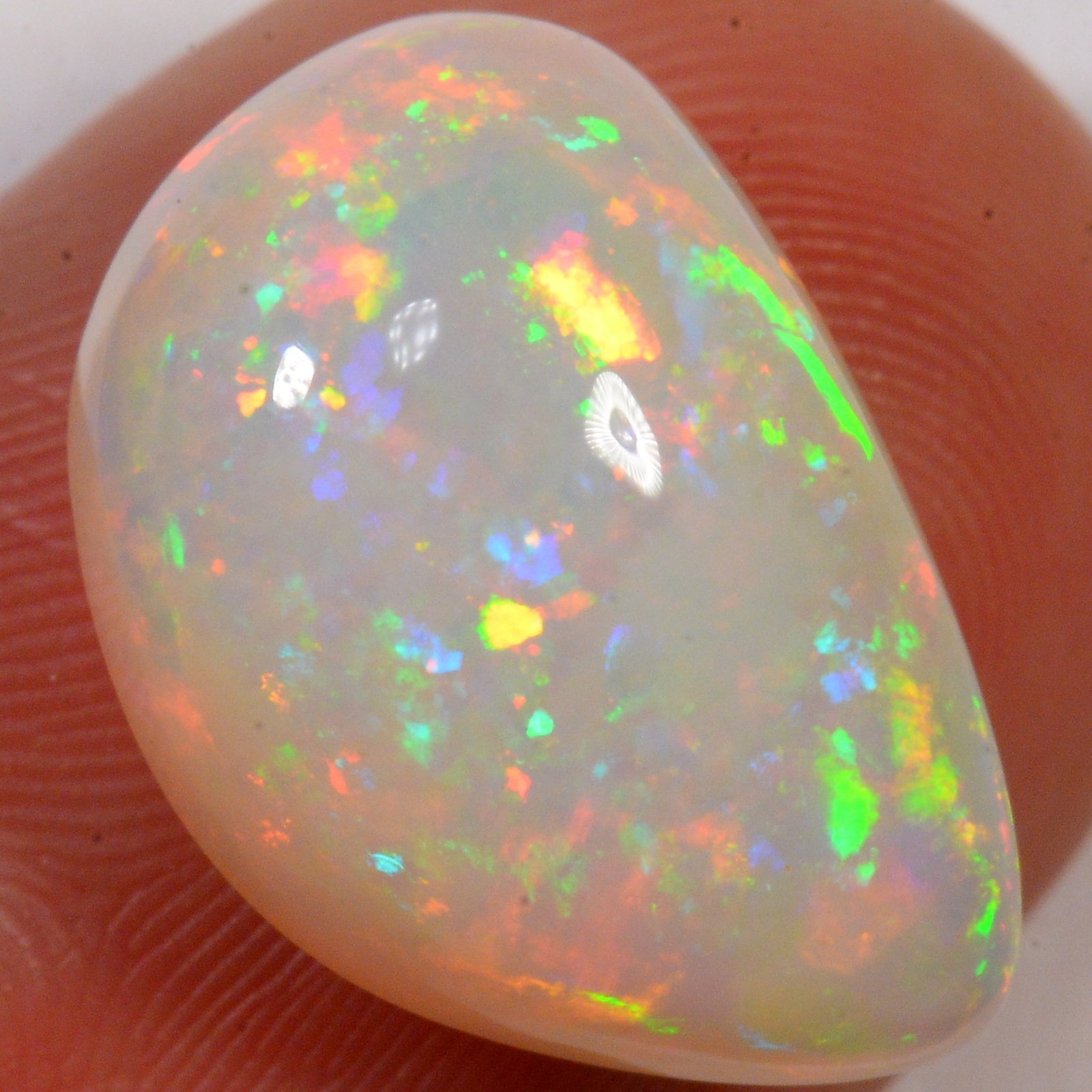 9,6 carats - Opale Welo d'Éthiopie scintillante – opale Welo d'Éthiopie naturelle